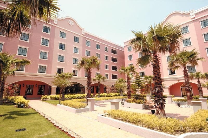 Tokyo Disney Celebration Hotel Urayasu Exterior foto